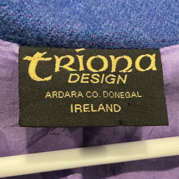 Triona Design Ireland Aoife Irish Tweed Cape Size Small Purple Square Irish Wool - Picture 7 of 15